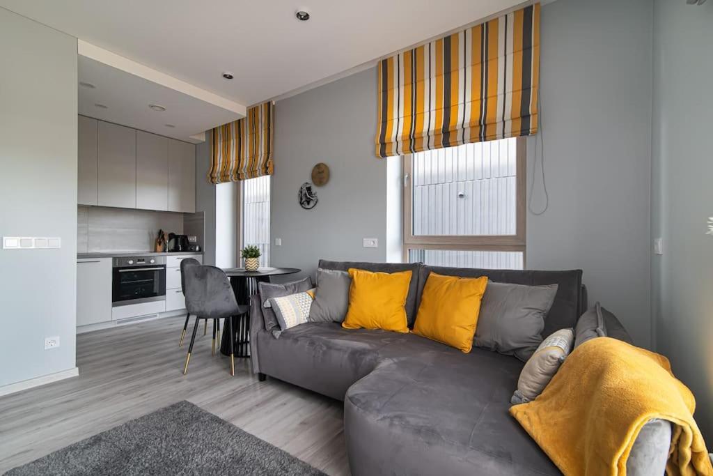 Stylish And Cosy 1-Bedroom Apartment By Urban Rent Vilnius Luaran gambar