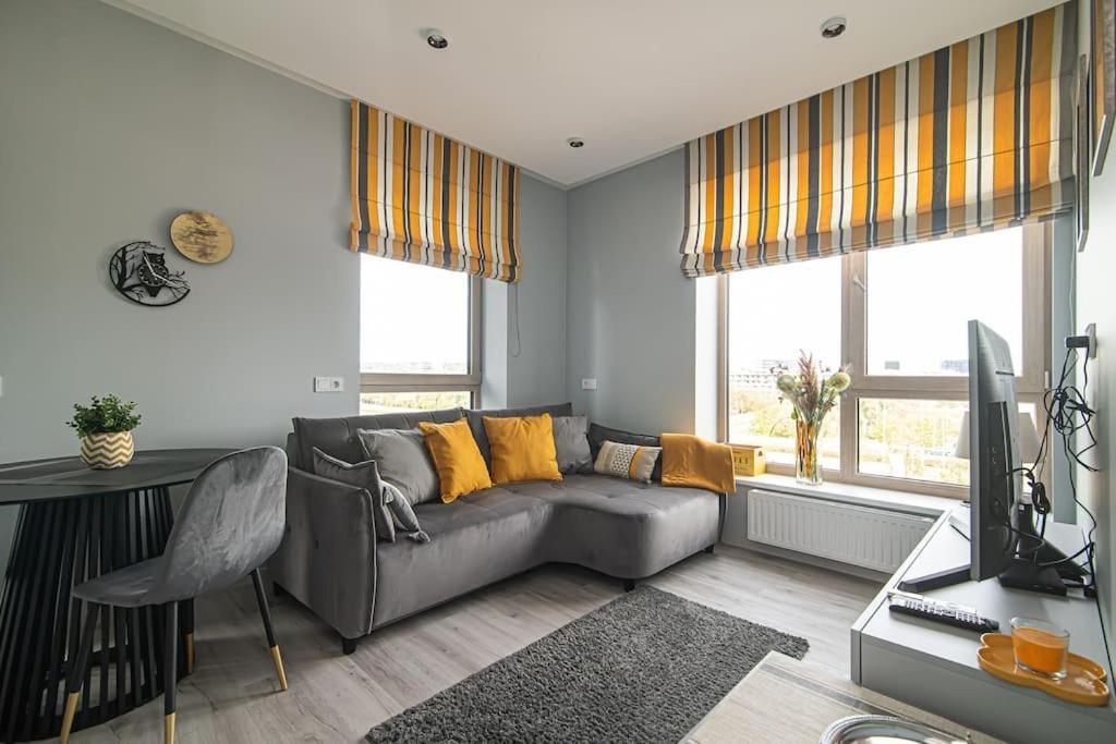 Stylish And Cosy 1-Bedroom Apartment By Urban Rent Vilnius Luaran gambar